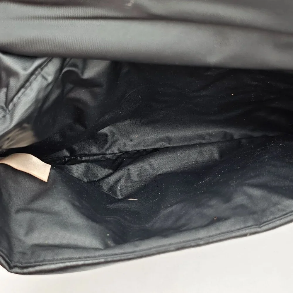 Vintage Pacific Connections Black Vegan Leather Clutch Bag w/ Bow Accent - Picture 4 of 11